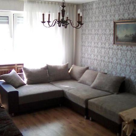 Mosel Ferienwohnung Zell an der Mosel Exterior foto